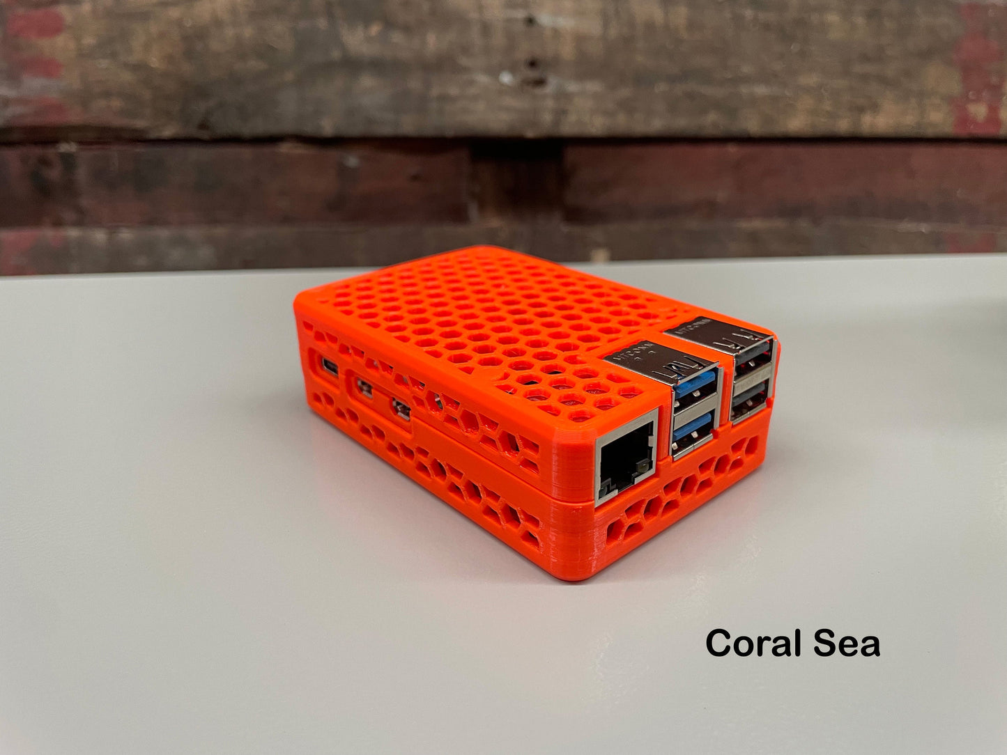 Raspberry Pi 5 HoneyComb Case - Solid, compatible with the original cooling fan / Active cooler